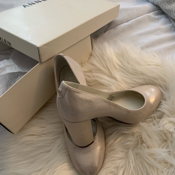 Working from home/ need space - Picture 3 of 4